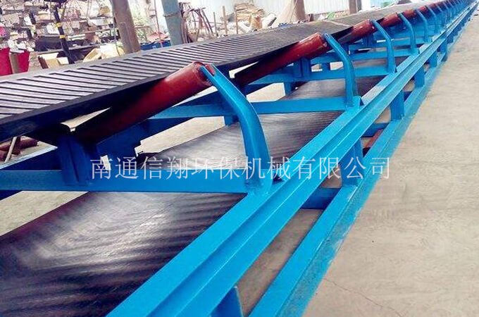 皮帶輸送機(jī)