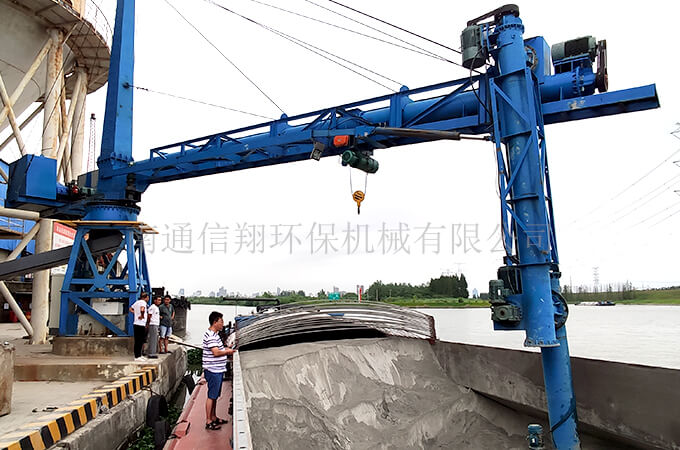 螺旋卸船機(jī)